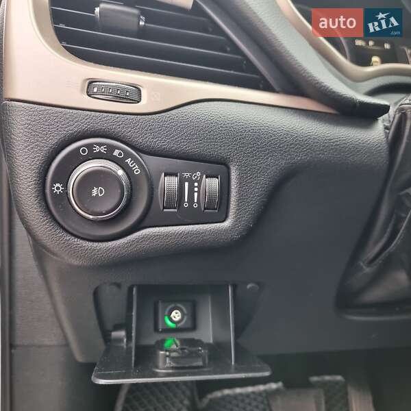 Позашляховик / Кросовер Jeep Cherokee 2016 в Калуші