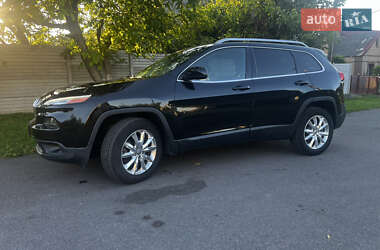 Внедорожник / Кроссовер Jeep Cherokee 2015 в Ровно