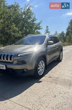 Внедорожник / Кроссовер Jeep Cherokee 2016 в 