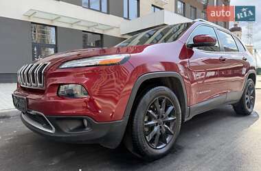 Внедорожник / Кроссовер Jeep Cherokee 2016 в Киеве