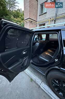 Внедорожник / Кроссовер Jeep Cherokee 2018 в 