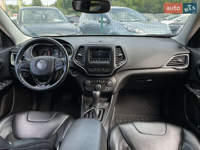 Внедорожник / Кроссовер Jeep Cherokee 2020 в Бердичеве