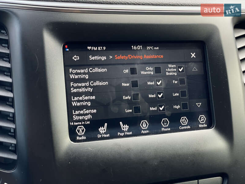 Внедорожник / Кроссовер Jeep Cherokee 2020 в Бердичеве