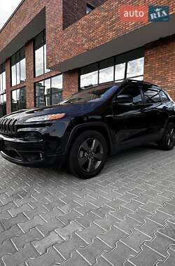 Позашляховик / Кросовер Jeep Cherokee 2016 в Івано-Франківську