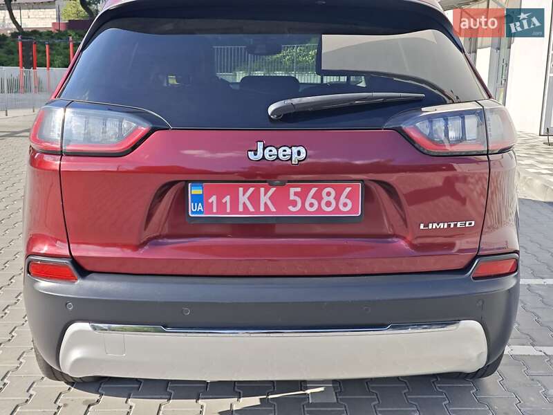 Внедорожник / Кроссовер Jeep Cherokee 2019 в Киеве