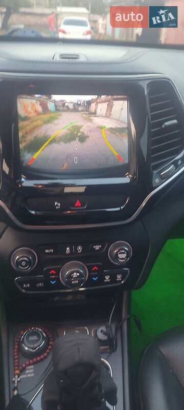 Внедорожник / Кроссовер Jeep Cherokee 2018 в Запорожье