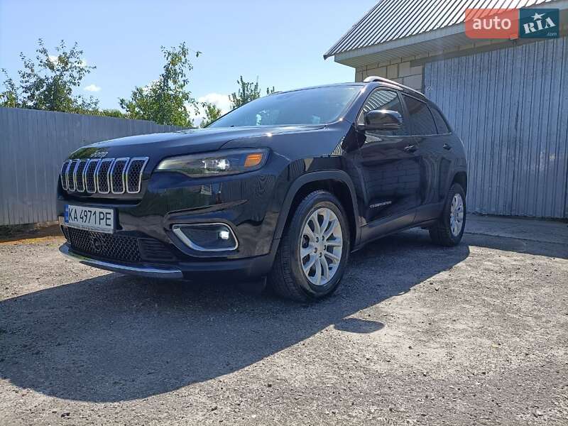 Позашляховик / Кросовер Jeep Cherokee 2020 в Києві