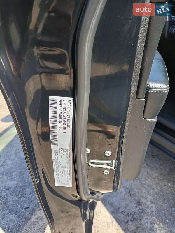 Позашляховик / Кросовер Jeep Cherokee 2020 в Києві