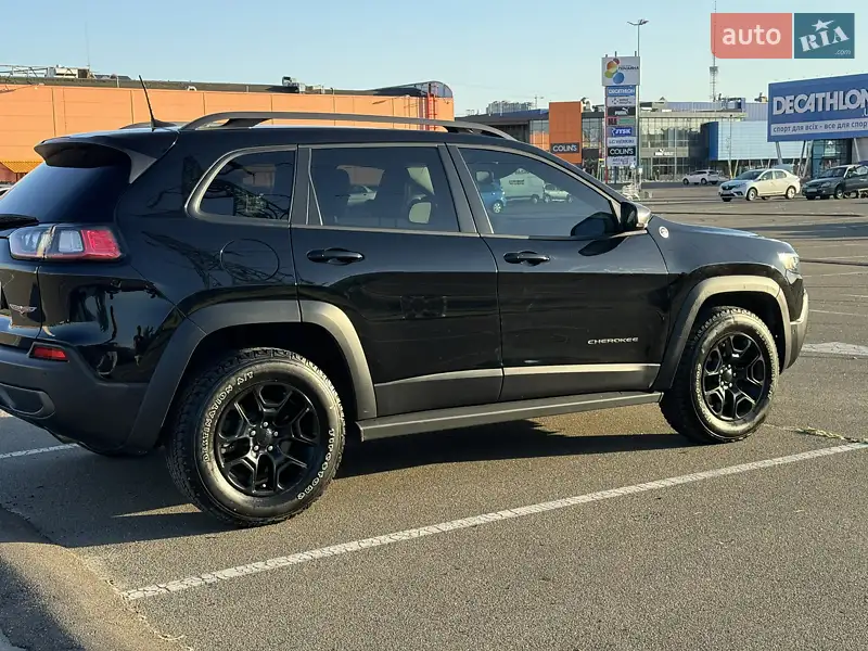 Jeep Cherokee 2019