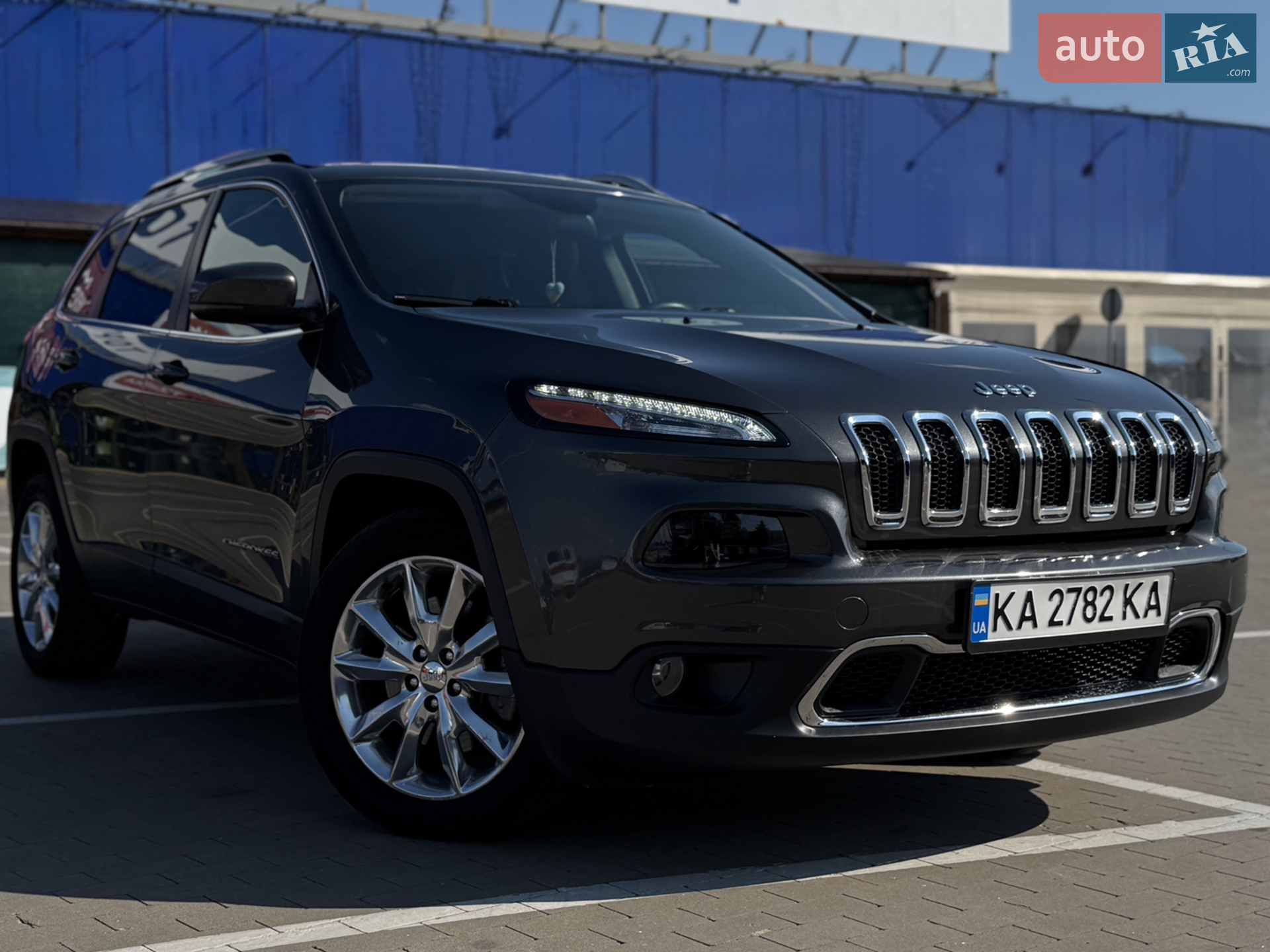 2015 Jeep Cherokee - мініатюра 2