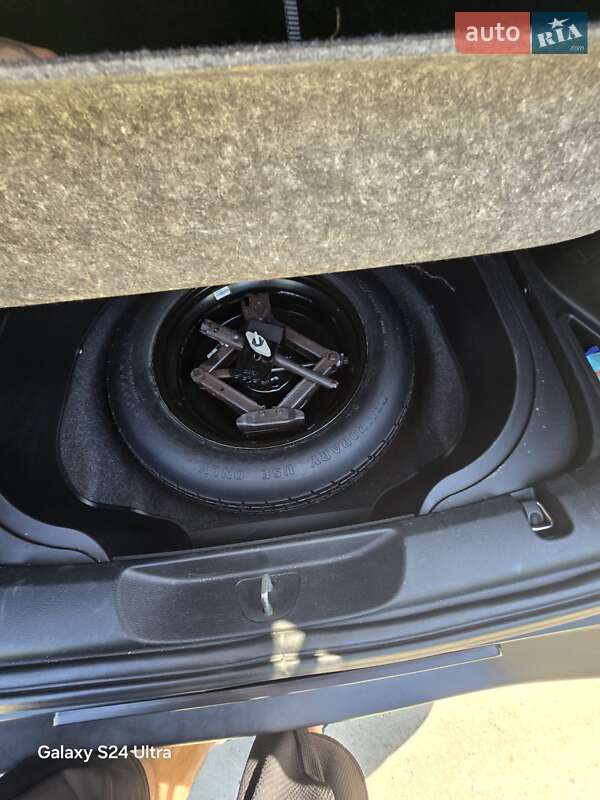 Внедорожник / Кроссовер Jeep Cherokee 2016 в Харькове фото 25 Внедорожник / Кроссовер Jeep Cherokee 2016 в Харькове