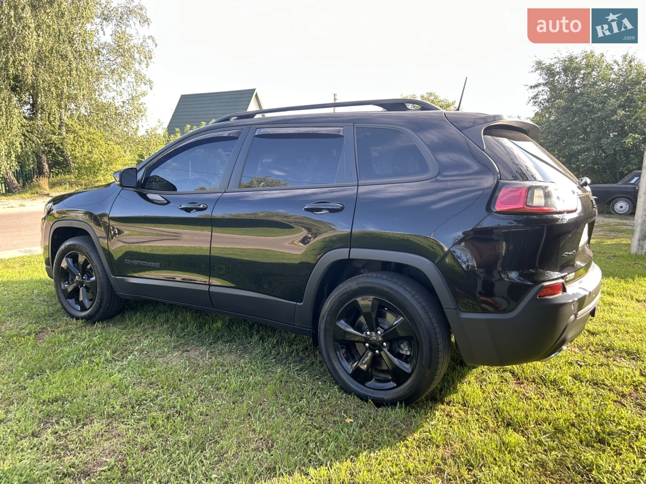 2020 Jeep Cherokee - мініатюра 13