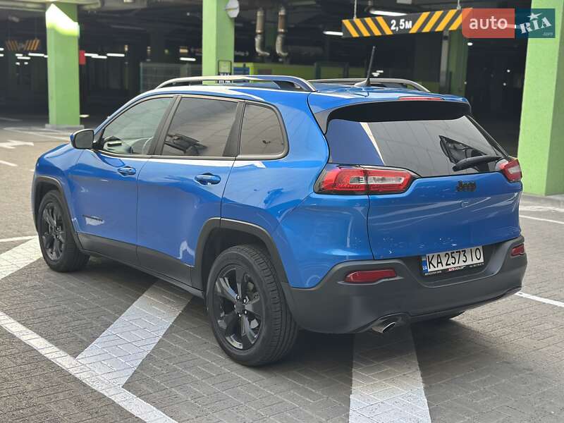 Позашляховик / Кросовер Jeep Cherokee 2017 в Києві фото 8 Позашляховик / Кросовер Jeep Cherokee 2017 в Києві