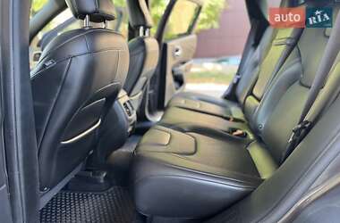 Внедорожник / Кроссовер Jeep Cherokee 2018 в 