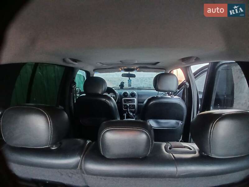 Позашляховик / Кросовер Jeep Cherokee 2002 в Котельві