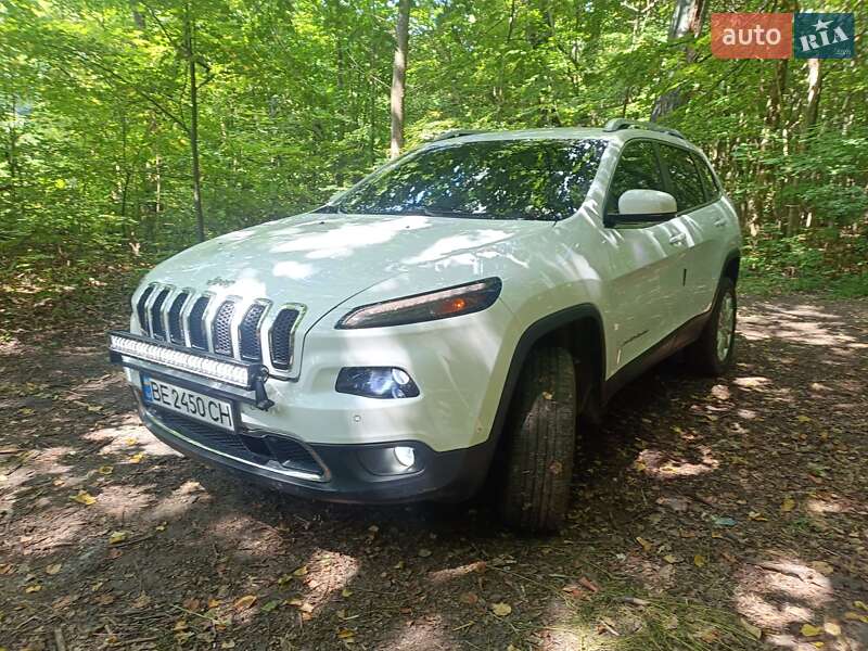 Позашляховик / Кросовер Jeep Cherokee 2014 в Сумах фото 3 Позашляховик / Кросовер Jeep Cherokee 2014 в Сумах