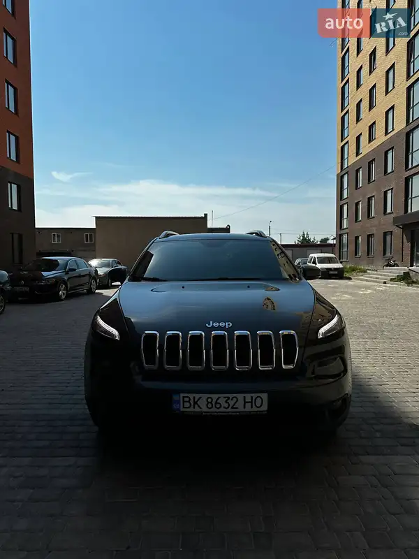 Jeep Cherokee 2016 VIN 1C4PJLCB7GW351358 фото оголошення 4 з 62