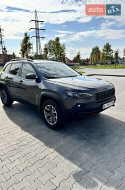 Внедорожник / Кроссовер Jeep Cherokee 2021 в Киеве