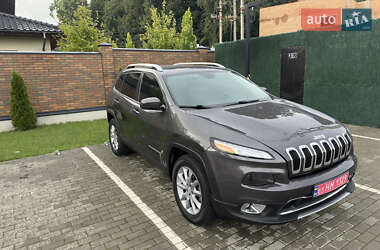 Внедорожник / Кроссовер Jeep Cherokee 2017 в Виннице