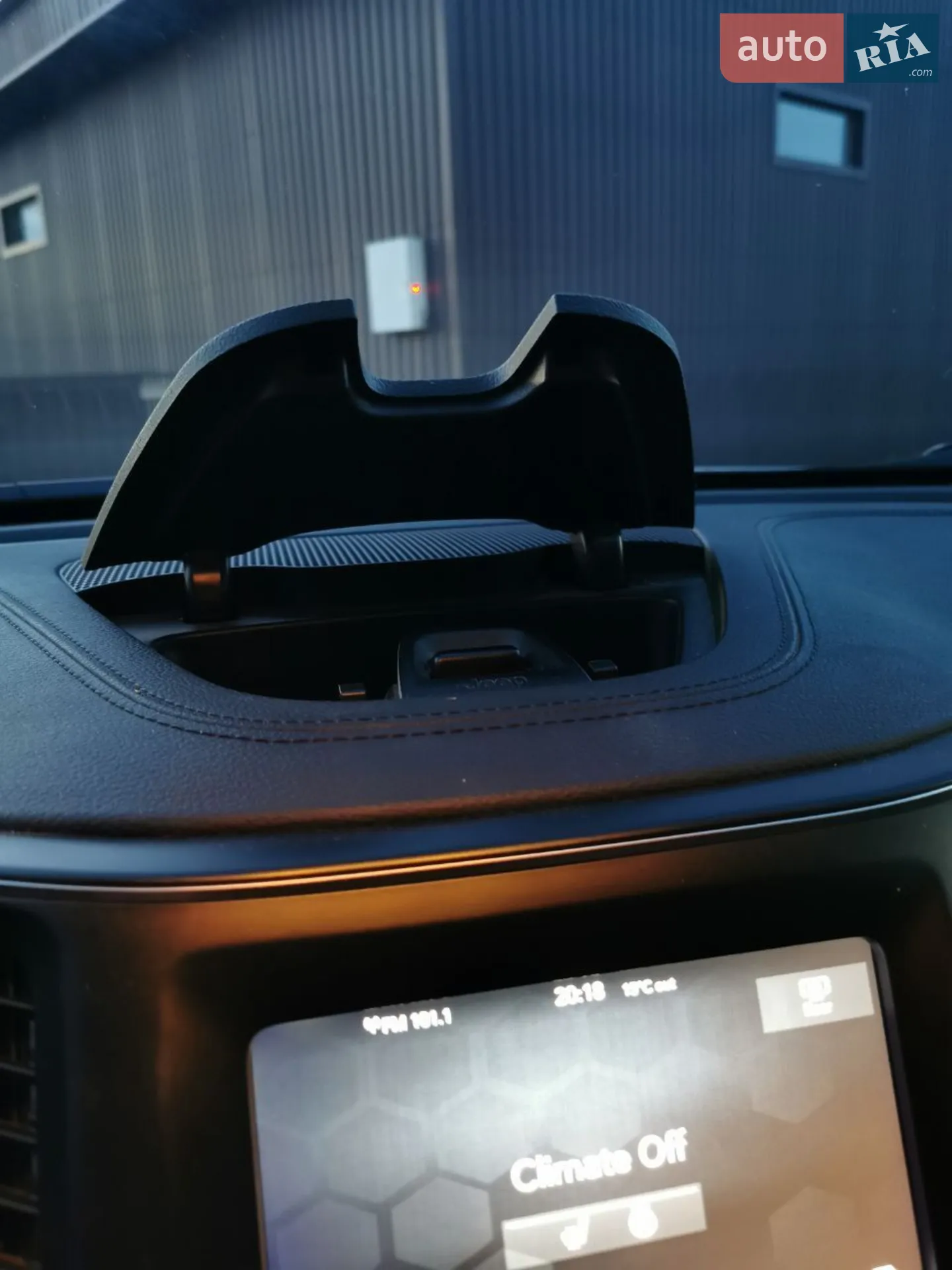 2019 Jeep Cherokee - мініатюра 11