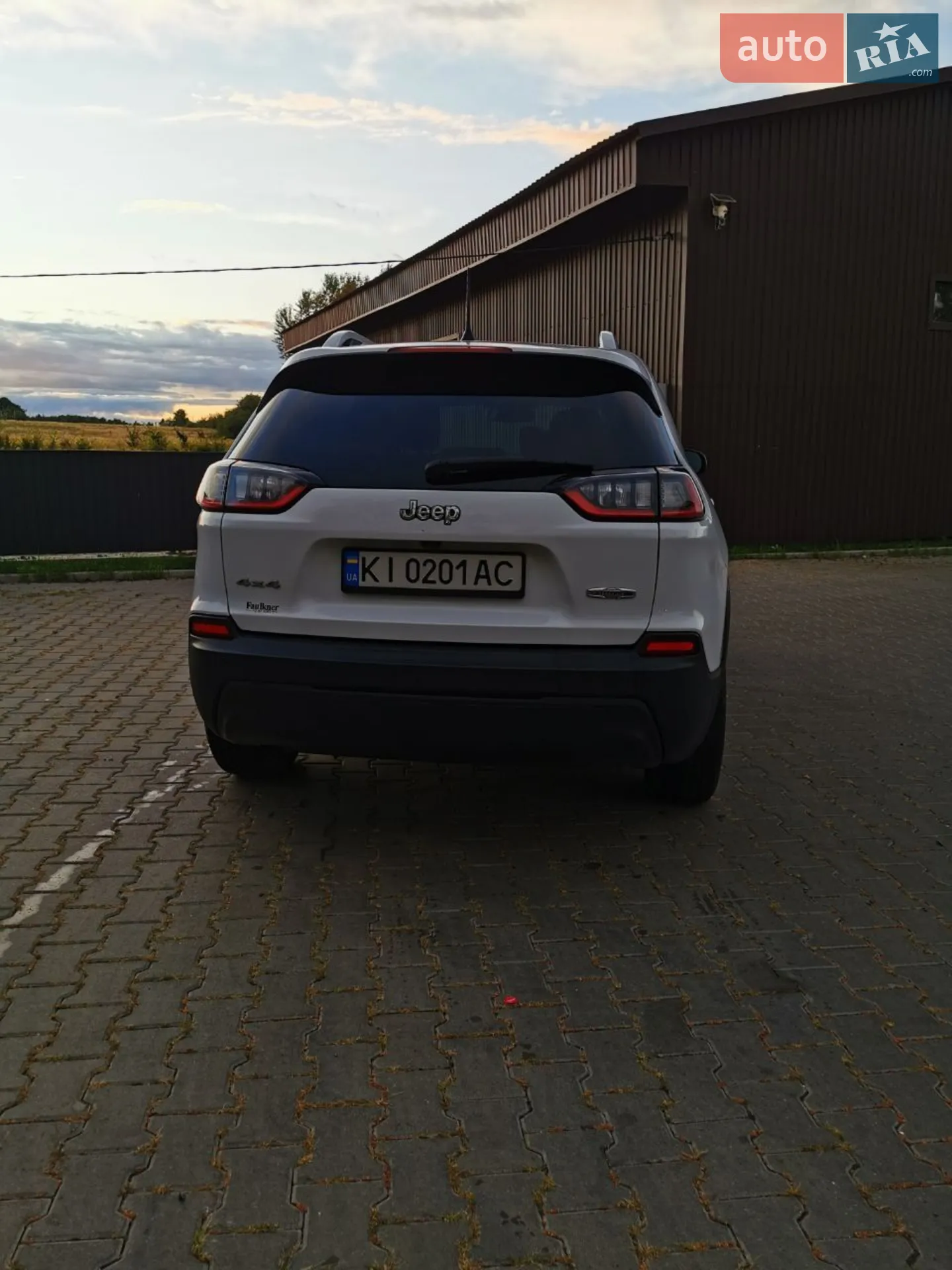 2019 Jeep Cherokee - мініатюра 46