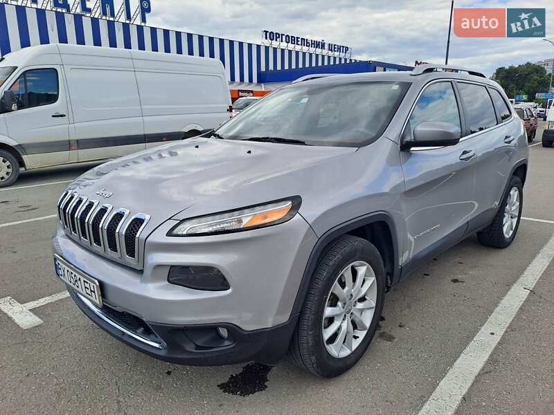 Внедорожник / Кроссовер Jeep Cherokee 2016 в Хмельницком