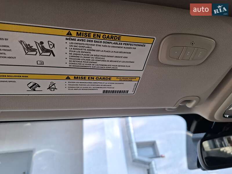 Внедорожник / Кроссовер Jeep Cherokee 2016 в Полтаве