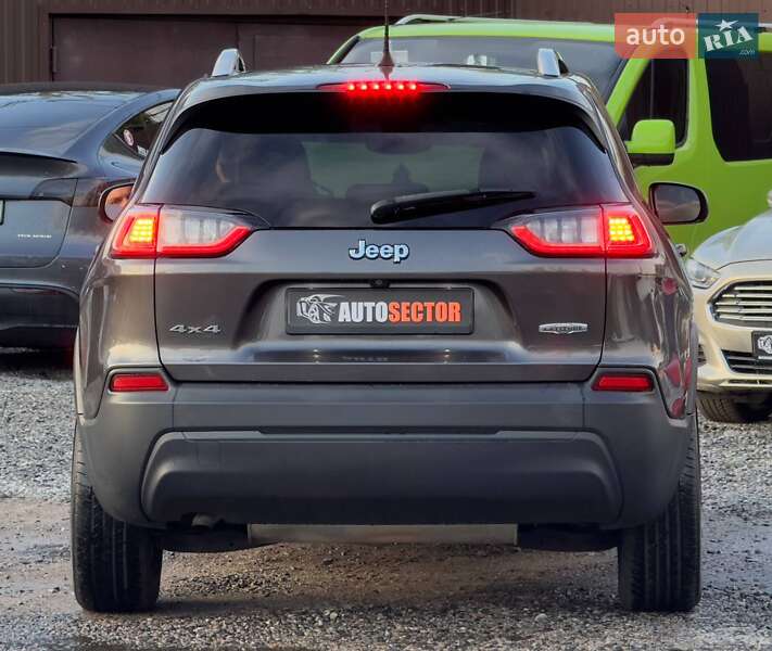 Внедорожник / Кроссовер Jeep Cherokee 2018 в Харькове