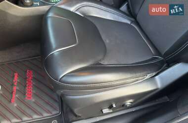 Внедорожник / Кроссовер Jeep Cherokee 2018 в 