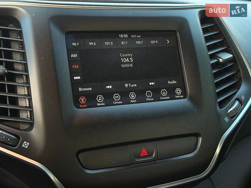 Внедорожник / Кроссовер Jeep Cherokee 2018 в Харькове