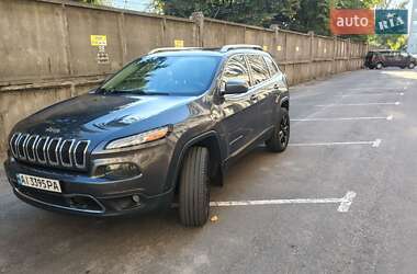 Внедорожник / Кроссовер Jeep Cherokee 2014 в 