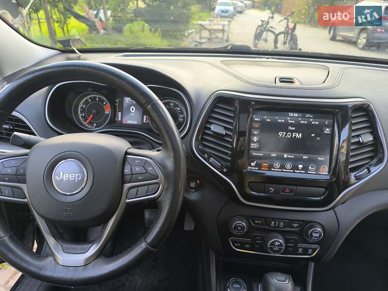Внедорожник / Кроссовер Jeep Cherokee 2018 в Львове фото 13 Внедорожник / Кроссовер Jeep Cherokee 2018 в Львове