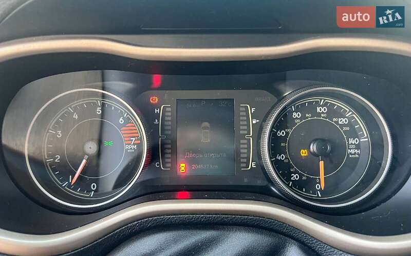 Позашляховик / Кросовер Jeep Cherokee 2017 в Івано-Франківську фото 12 Позашляховик / Кросовер Jeep Cherokee 2017 в Івано-Франківську