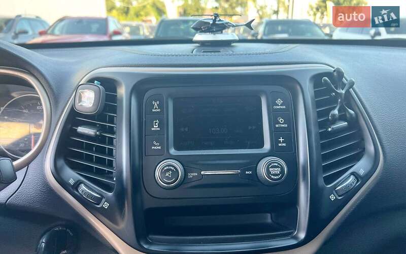 Позашляховик / Кросовер Jeep Cherokee 2017 в Івано-Франківську фото 20 Позашляховик / Кросовер Jeep Cherokee 2017 в Івано-Франківську