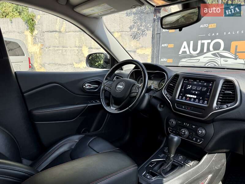 Внедорожник / Кроссовер Jeep Cherokee 2020 в Харькове