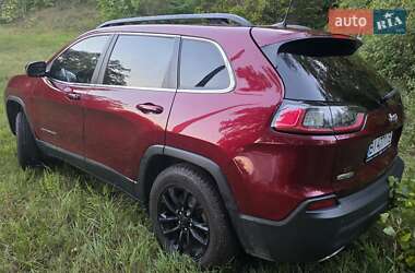 Внедорожник / Кроссовер Jeep Cherokee 2018 в 