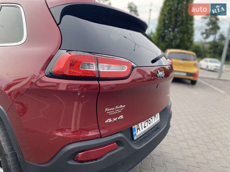 Внедорожник / Кроссовер Jeep Cherokee 2015 в Буче фото 8 Внедорожник / Кроссовер Jeep Cherokee 2015 в Буче