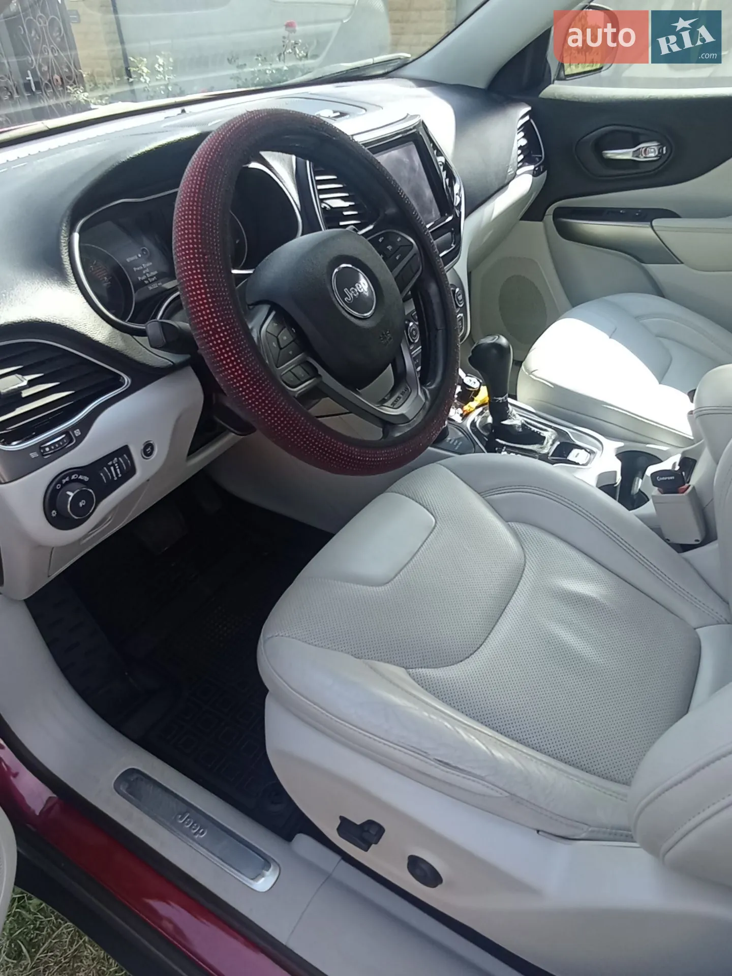 2019 Jeep Cherokee - мініатюра 9