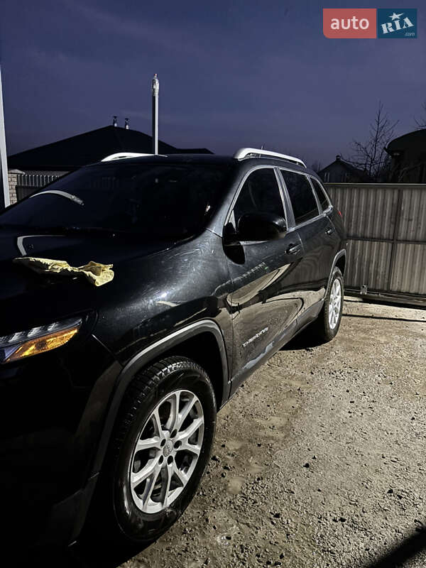 Позашляховик / Кросовер Jeep Cherokee 2015 в Хмельницькому фото 7 Позашляховик / Кросовер Jeep Cherokee 2015 в Хмельницькому