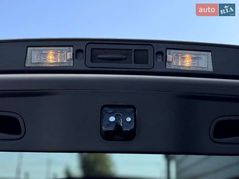 Внедорожник / Кроссовер Jeep Cherokee 2017 в Ровно