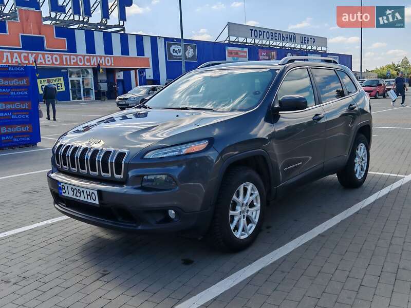Внедорожник / Кроссовер Jeep Cherokee 2015 в Прилуках