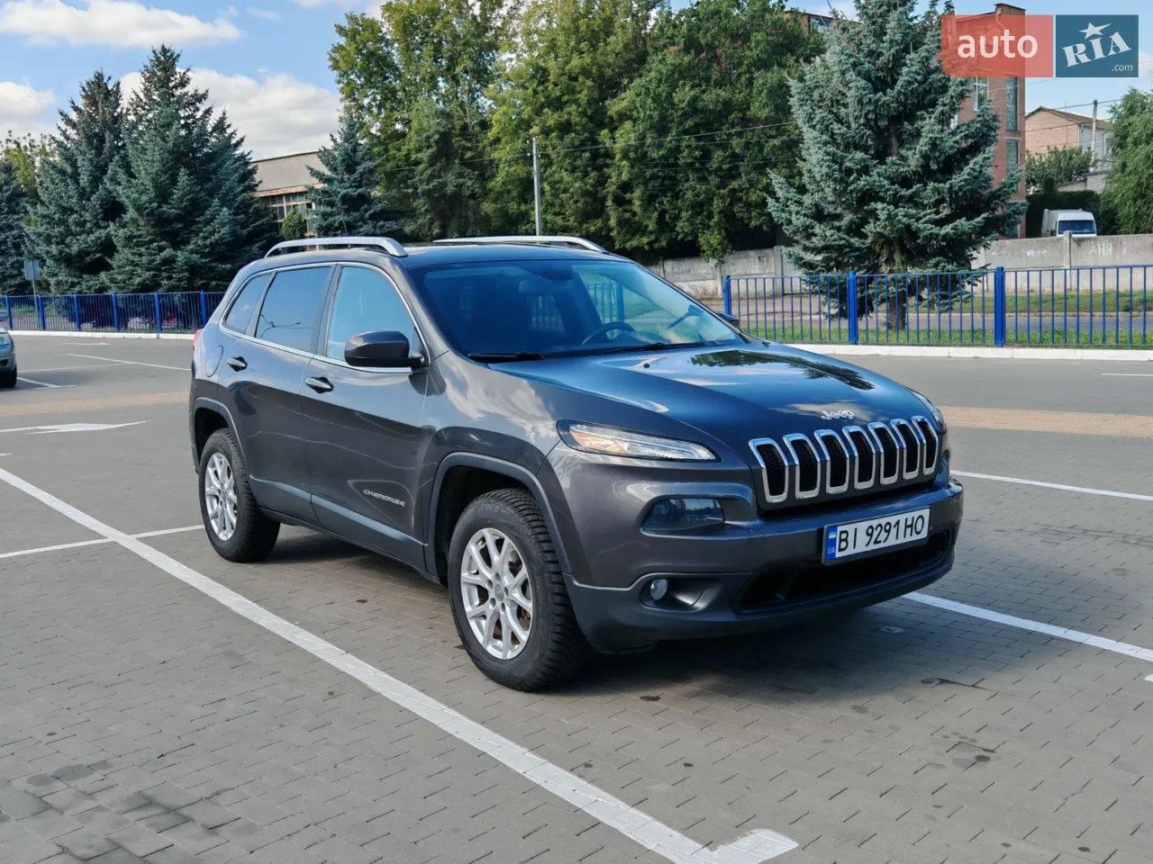 2015 Jeep Cherokee - мініатюра 28