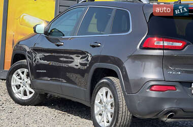 Внедорожник / Кроссовер Jeep Cherokee 2014 в 