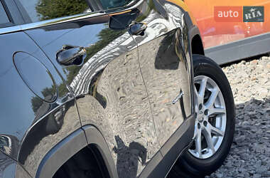Внедорожник / Кроссовер Jeep Cherokee 2014 в 