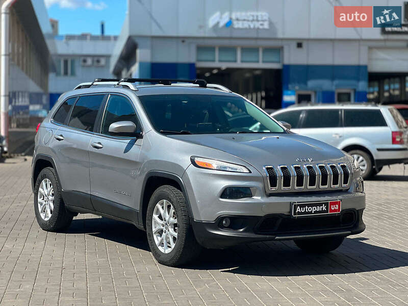 Внедорожник / Кроссовер Jeep Cherokee 2015 в Одессе