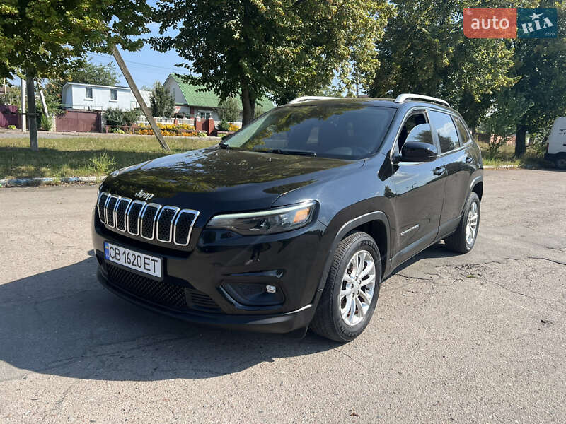 Внедорожник / Кроссовер Jeep Cherokee 2018 в 