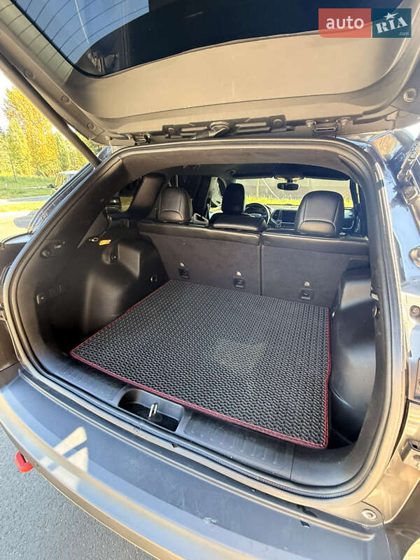 Позашляховик / Кросовер Jeep Cherokee 2018 в Чернігові