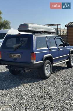 Внедорожник / Кроссовер Jeep Cherokee 1989 в 