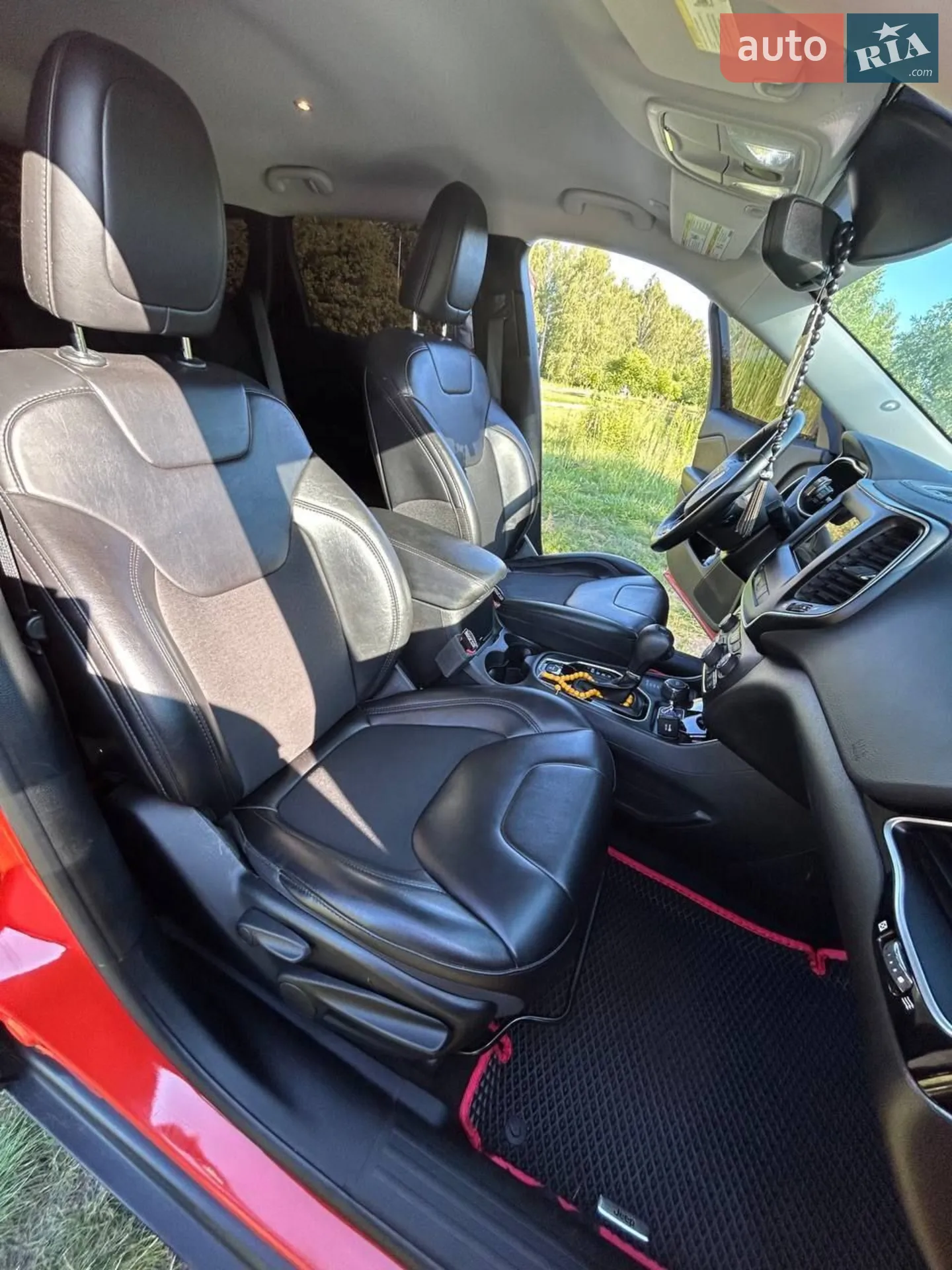 2021 Jeep Cherokee - мініатюра 4