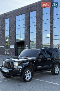 Внедорожник / Кроссовер Jeep Cherokee 2010 в 